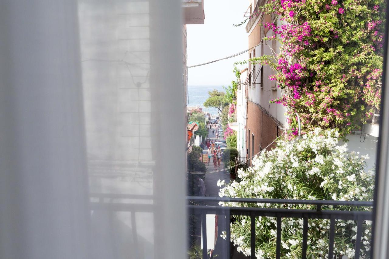 Liferooms Ischia Exterior photo